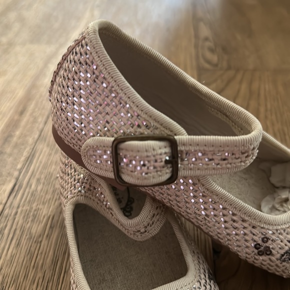 9T Joyfolie Brielle Mary Jane - Picture 7 of 7